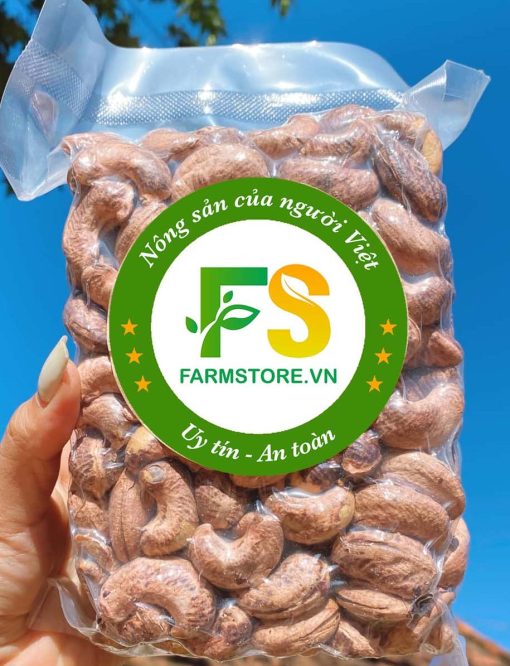 HẠT ĐIỀU RANG MUỐI HÚT CHÂN KHÔNG (500GR)